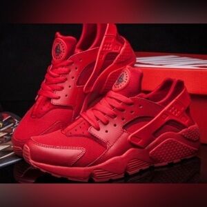 Nike Air Huarache Red Running Shoes, Lady’s Size 8.5, Men’s 7